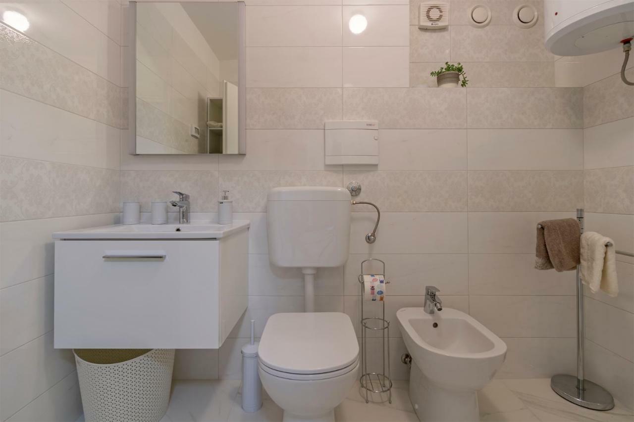 Colosseum Apartment Pula Ngoại thất bức ảnh